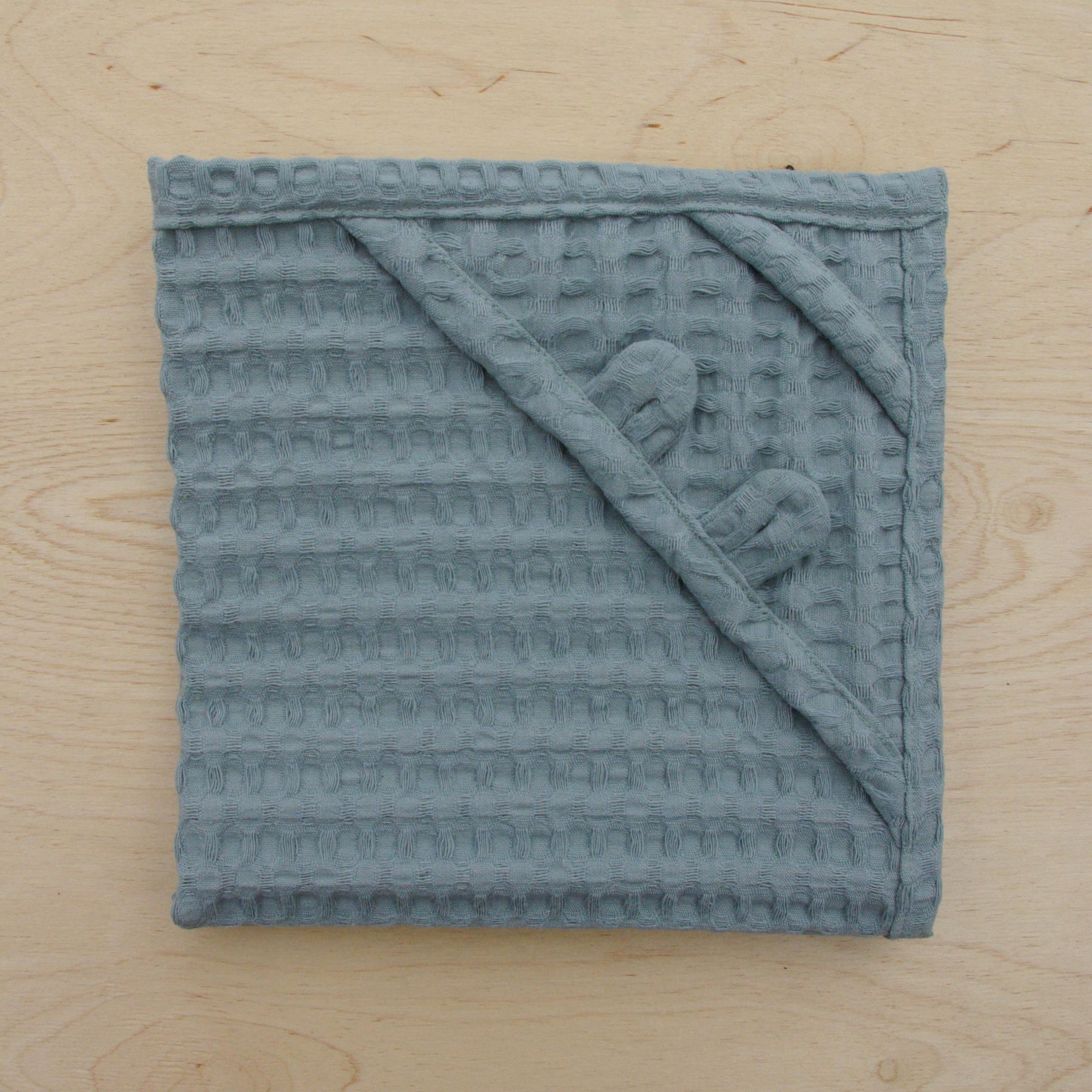 Nuken huppupyyhe, Naava